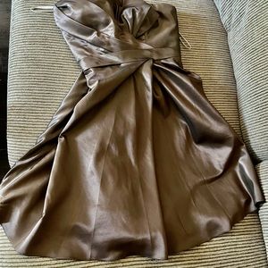 Well structured strapless dress